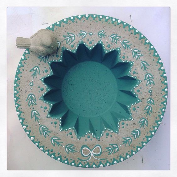Foto: Sieda Beton Beton Schale Grau Blau Blumenmuster
