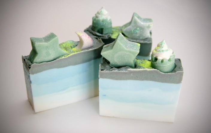soap-447656_1920