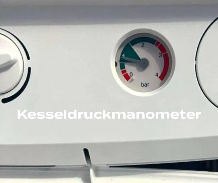 Ein Druckmanometer an einem Boiler